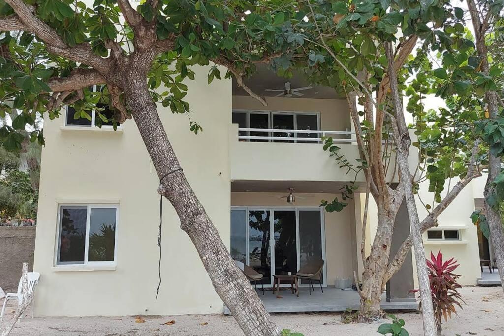 Marysol Great Views Beachfront Next To Nomads D3 Ilha das Mulheres Exterior foto